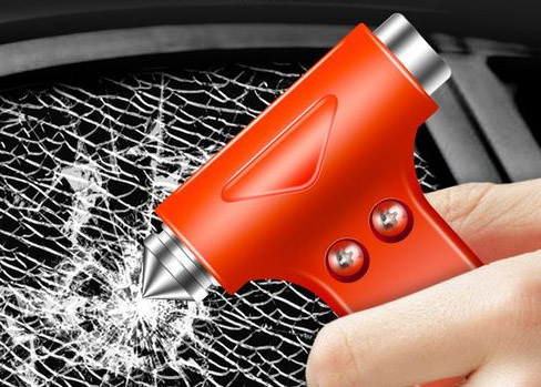 汽车安全锤怎么使用？